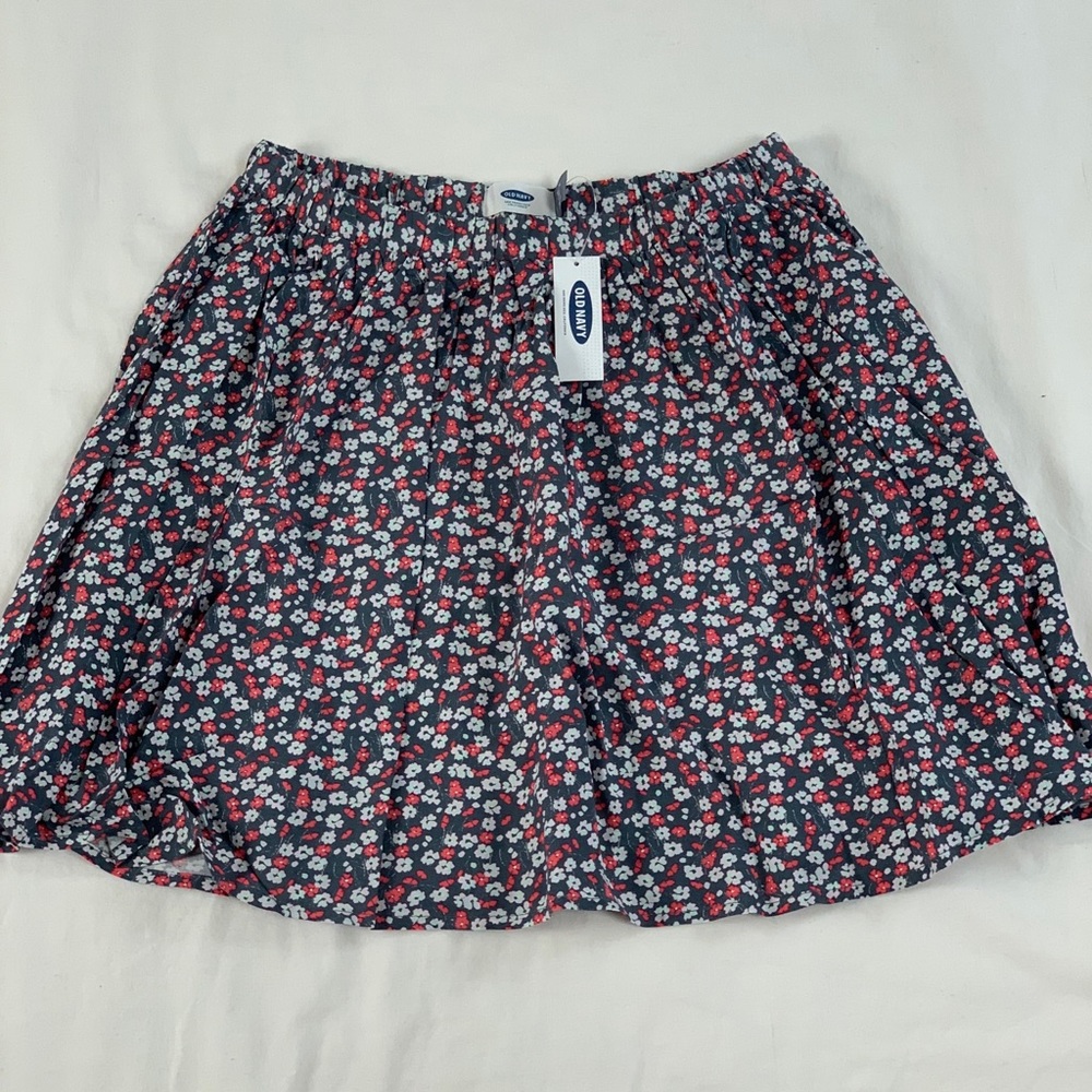 Floral circle skirt